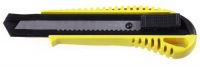 Нож STAYER "MASTER" с выдвижным сегментированным лезвием 0914